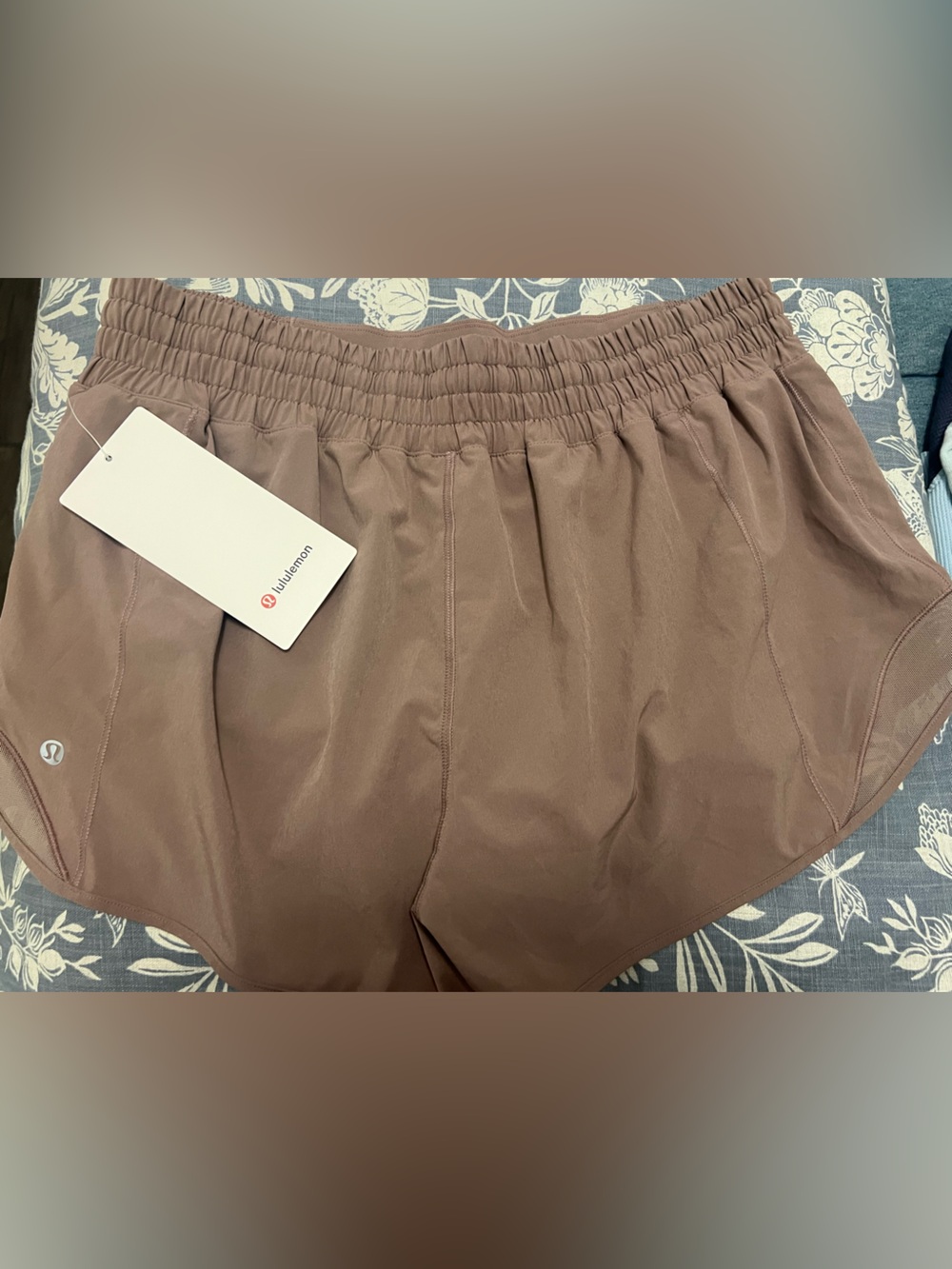 lululemon athletica Women's Athletic Shorts 12